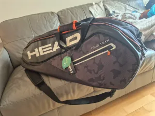 Bolsa de Tenis HEAD Tour Team 12R y raquetas