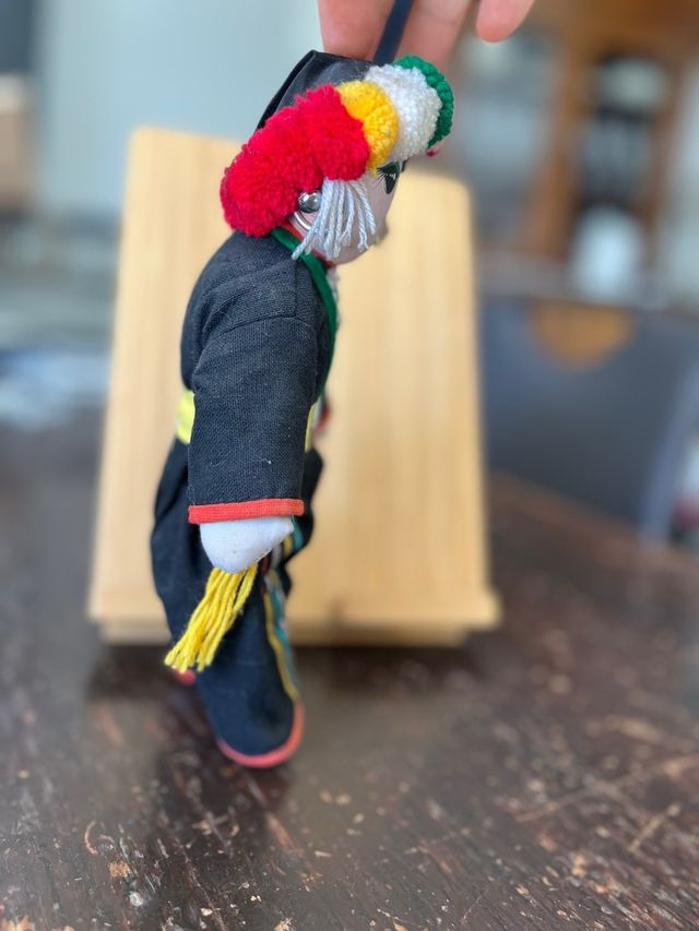 Bambola vintage Thailandese di stoffa