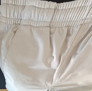 Pantalón Nike Beige