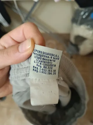 Pantalón Nike Beige