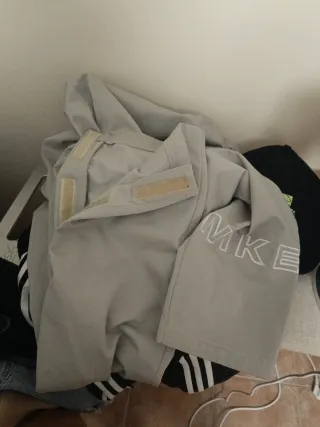 Pantalón Nike Beige