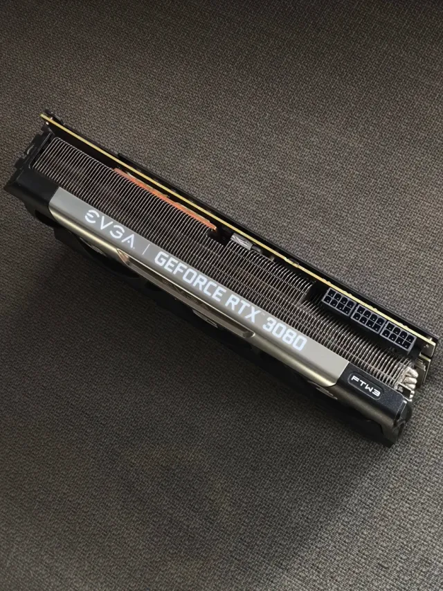 EVGA RTX 3080 ULTRA Tarjeta Gráfica