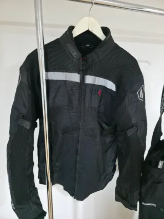 Chaqueta Moto SBK Oficial Talla XXL y pantalón