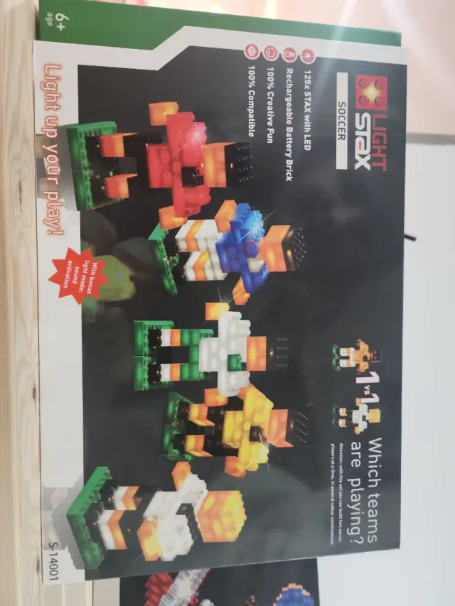 Light Stax Futebol com Luzes LED