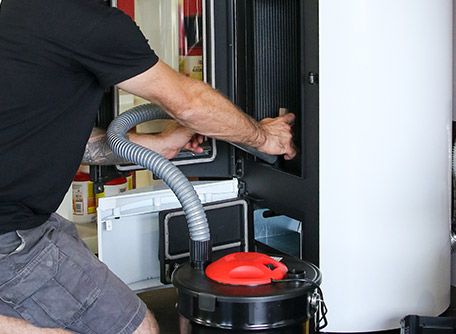 Servicio de limpieza estufas de pellet
