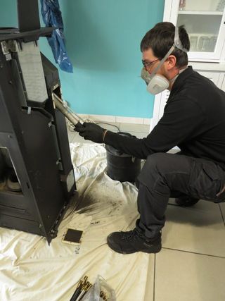 Servicio de limpieza estufas de pellet