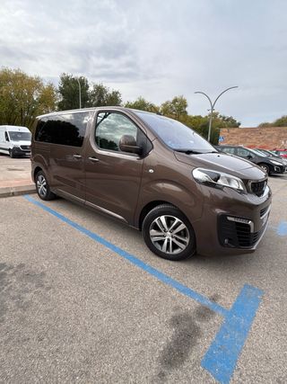 Peugeot Traveller 2020