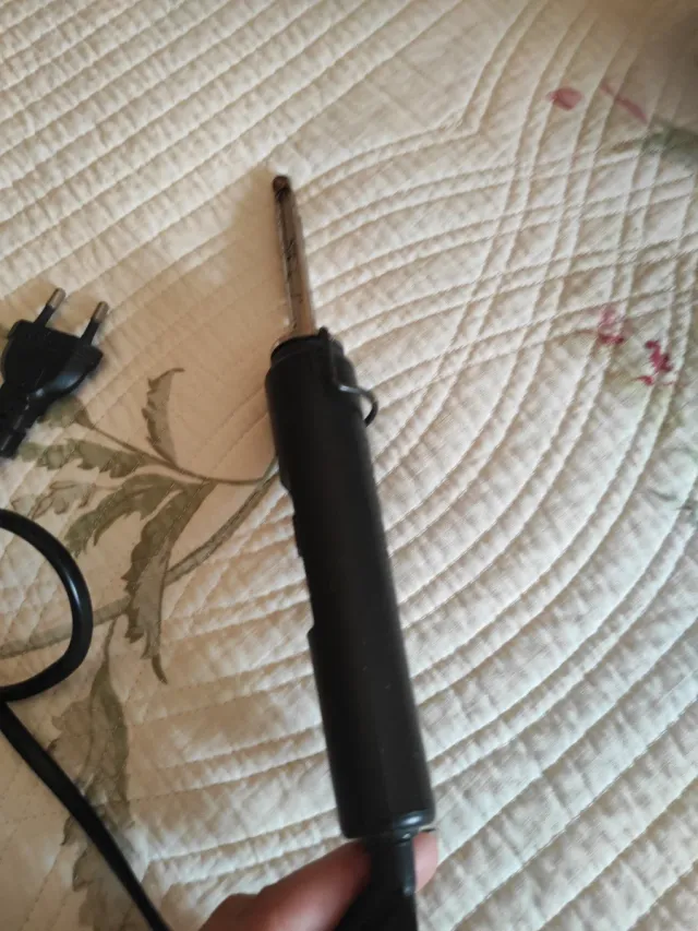 Aparato para fundir las extensiones de keratina