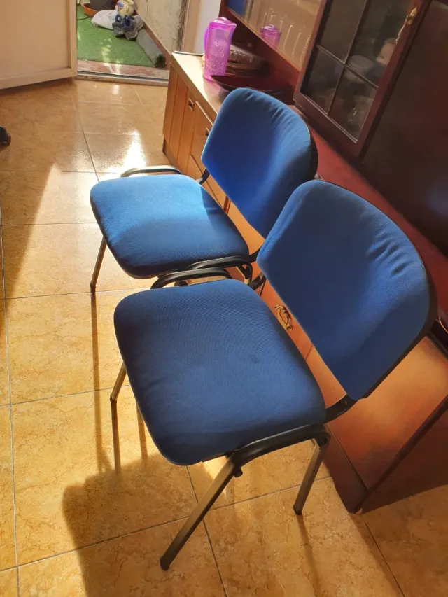 2 Sillas de Oficina Azules