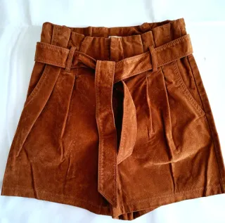 Pantalón corto efecto piel ante T.XS