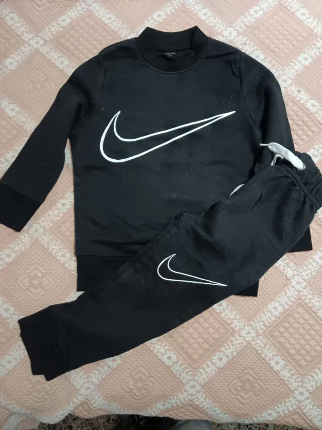 Chándal niño negro