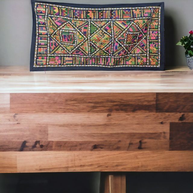 Tapiz bordado a mano India multicolor