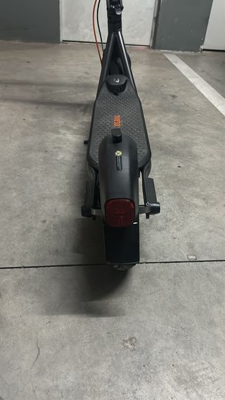 Patinete Eléctrico Segway Ninebot F2 Pro