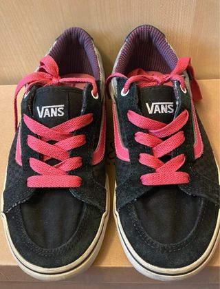 Zapatillas Vans cuadros negro y rosa