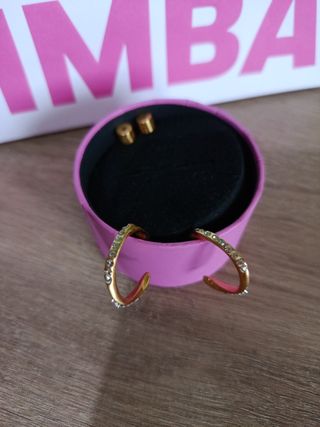 Pendientes Bimba y Lola Dorados. Ideal para regalo
