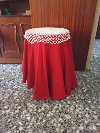 2 Tavolini rotondi in legno