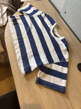 Camiseta Zara Rayas Azul y Blanca Talla S