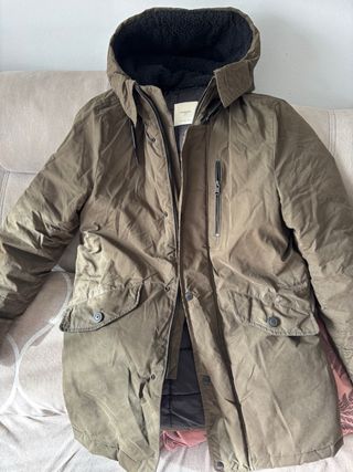 Chaquetón Mango Verde Talla M con Capucha