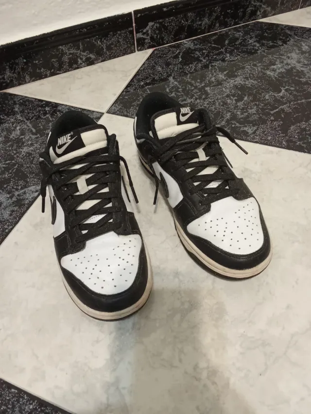 Nike Dunk Low Panda Talla 40