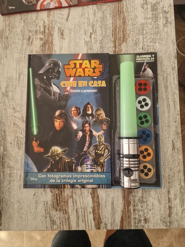 Star Wars. Cine en casa. Sable láser: Cuento y ...