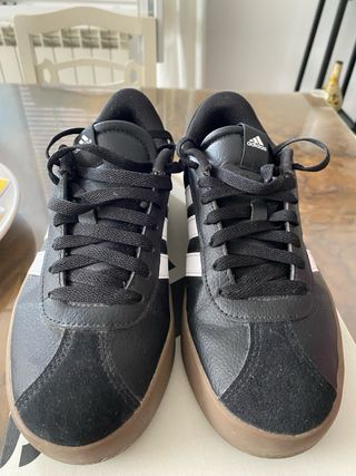 Zapatillas Adidas como nuevas