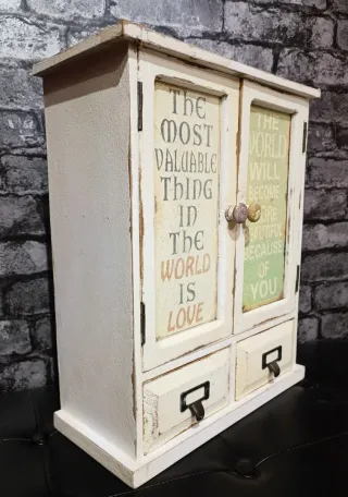 Mueble rústico decorativo