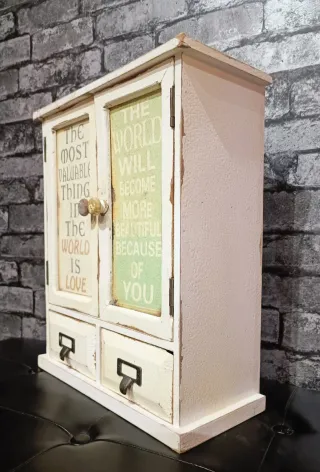 Mueble rústico decorativo