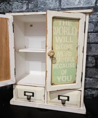 Mueble rústico decorativo