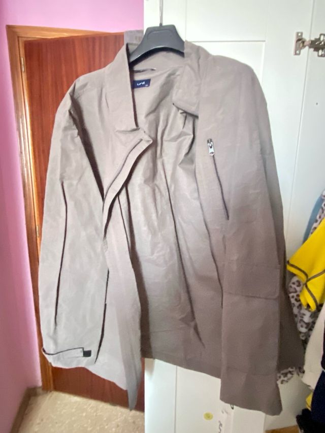 Chaqueta larga hombre gris