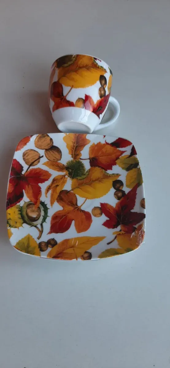 2 tazze tè/tisana in porcellana