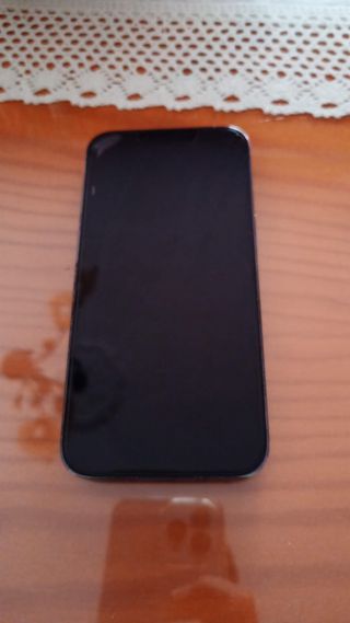 iPhone 13 Pro + Apple Watch + AirPods