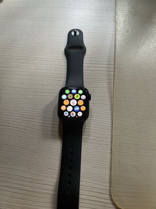 iPhone 13 Pro + Apple Watch + AirPods