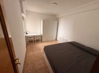 ALQUILER HABITACIÓN CARCAIXENT