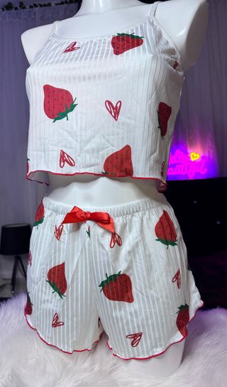 Conjunto pijama fresas talla XL