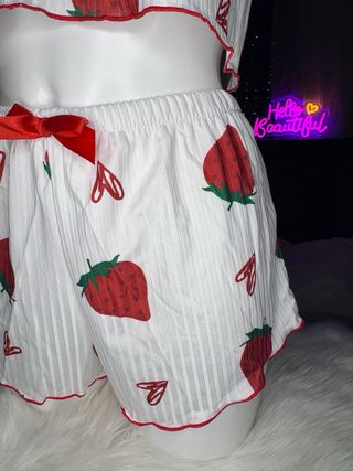 Conjunto pijama fresas talla XL