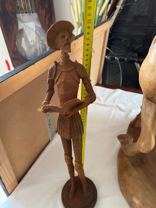 Figura Don Quijote estilo óxido