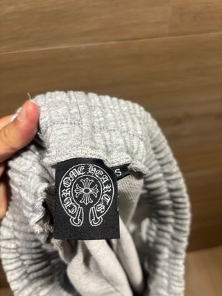 Pantalón corto gris Chrome Hearts