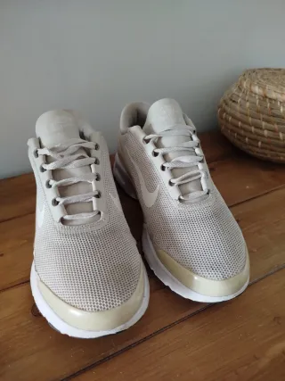 NIKE ZAPATILLAS MUJER