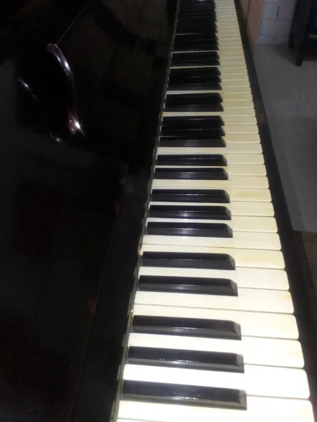 Piano vertical STECK antiguo
