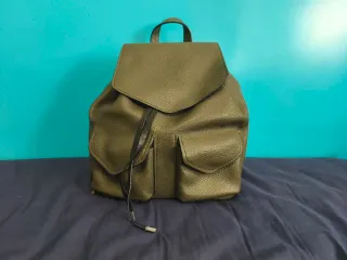 Mochila Zara Basic verde botella