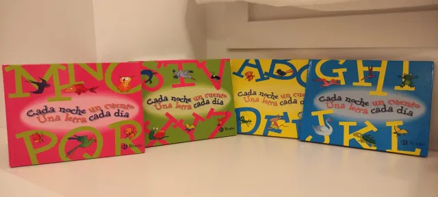 Estuche Cada noche un cuento, una letra cada día