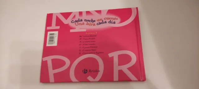 Estuche Cada noche un cuento, una letra cada día