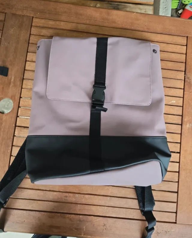 Zaino Even & Odd lilla e nero