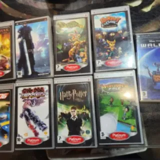 9 copertine e istruzioni per i giochi per PSP