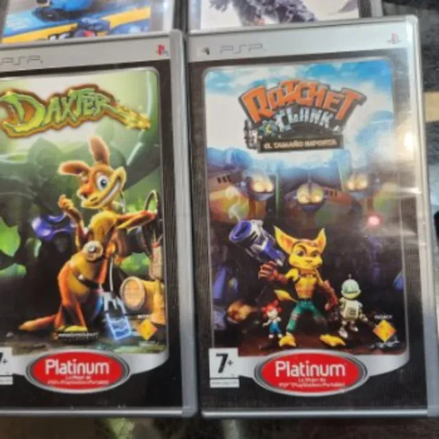 9 copertine e istruzioni per i giochi per PSP