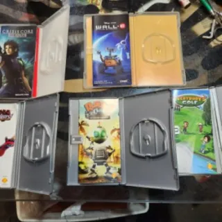 9 copertine e istruzioni per i giochi per PSP