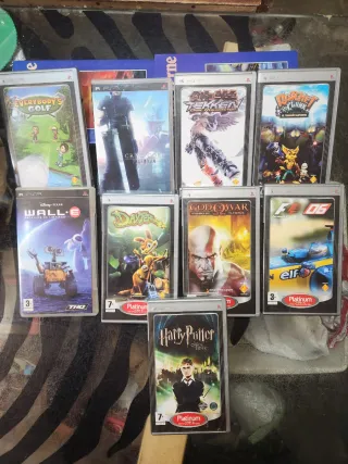 9 copertine e istruzioni per i giochi per PSP
