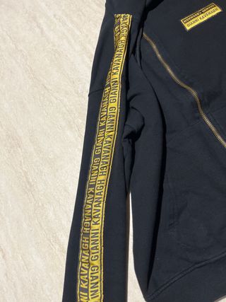 Felpa con cappuccio Gianni Kavanagh nera e oro