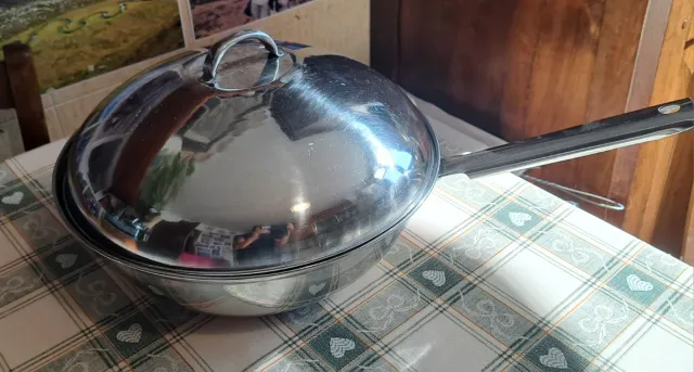 Pentola Wok in Metallo