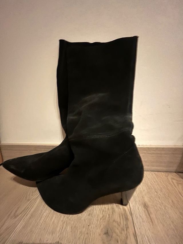Botas Zara Piel Media Caña Estilo Isabel Marant